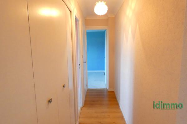 BEAU T3 VUE DEGAGEE LOGGIA GARAGE Aurillac (15000)