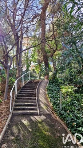 Location appartement 3 pièces 59 m² Marseille 10