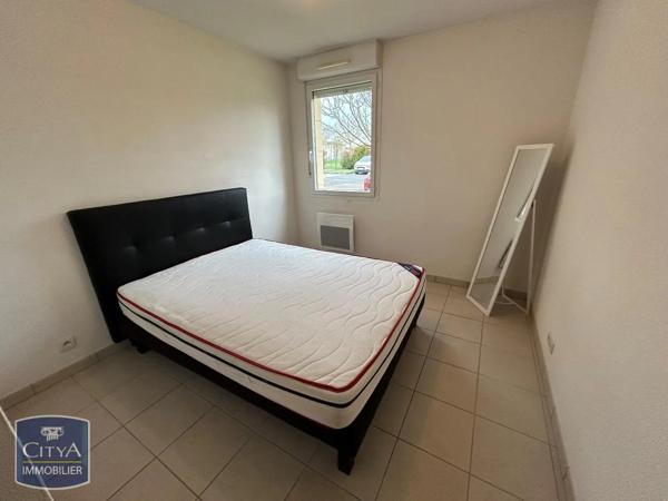 Appartement à louer 2 pièces 42.1m² Poitiers (86000)