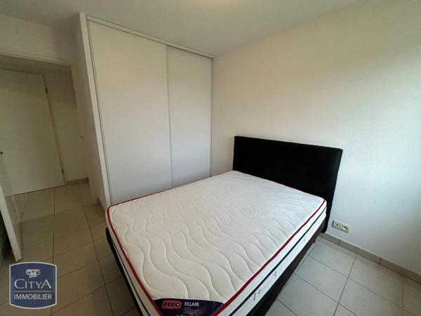 Appartement à louer 2 pièces 42.1m² Poitiers (86000)