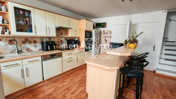 Appartement à FREJUS, 83600 - 3 pièces 85m²