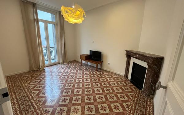 Appartement à louer    3 pièces • 48 m2 Perpignan