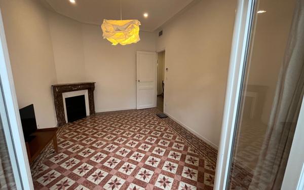 Appartement à louer    3 pièces • 48 m2 Perpignan