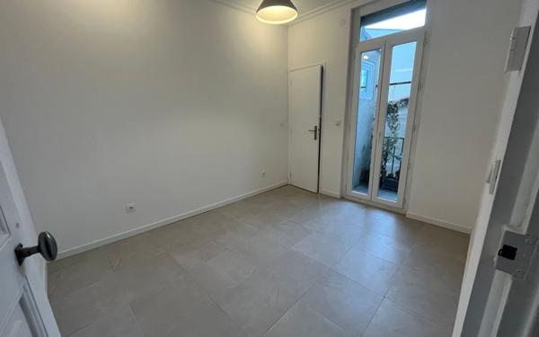 Appartement à louer    3 pièces • 48 m2 Perpignan