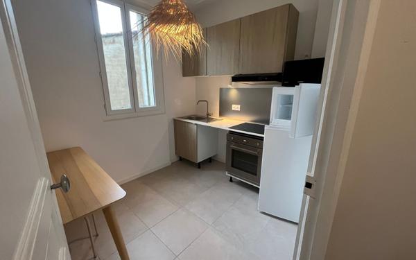Appartement à louer    3 pièces • 48 m2 Perpignan