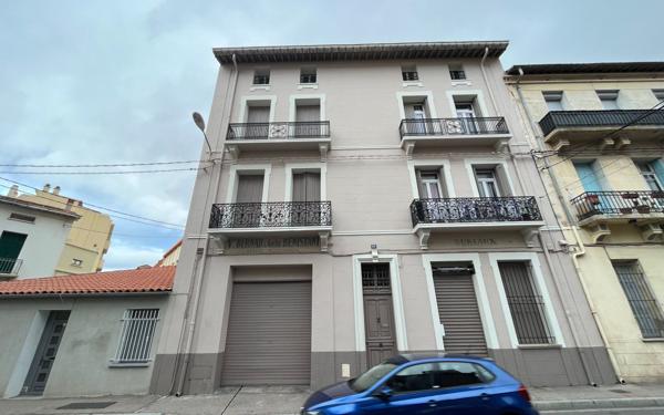 Appartement à louer    3 pièces • 48 m2 Perpignan