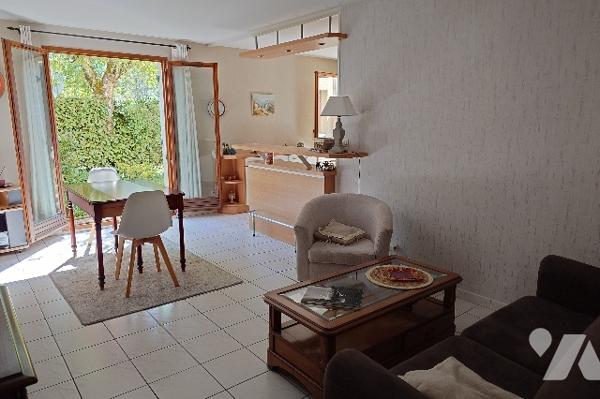 Appartement rez-de-jardin, 2 chambres, 65m²