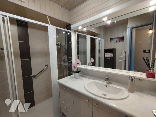 Appartement rez-de-jardin, 2 chambres, 65m²