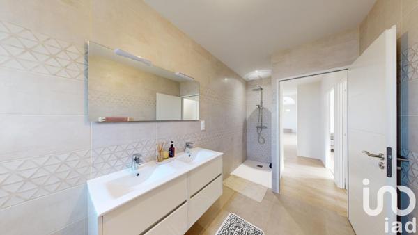 Maison à vendre 5 pièces 95 m² Échillais