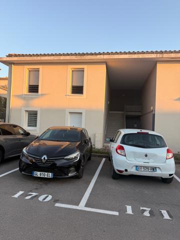 2 pièces Pinchinades Pennes Mirabeau