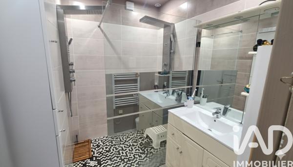 Maison à vendre 8 pièces 150 m² Saint-Sébastien-sur-Loire