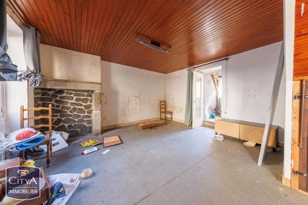 Maison à vendre 5 pièces 134m² Saint-Jean-des-Ollières (63520)