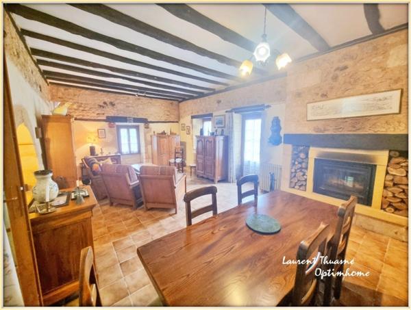 Propriété 10 pièces 231 m² avec gîte et piscine