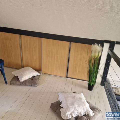 Maison en pierre de 100m² avec 4 chambres, un atelier et terrain