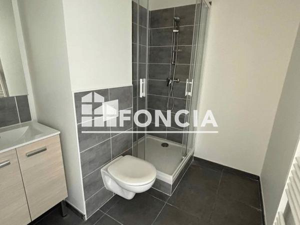 Location Studio 23.78 m² - 2 RUE FULTON Bourges 18000