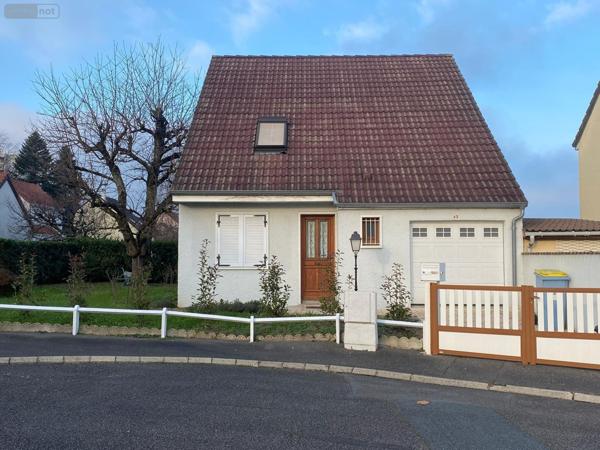 Maison individuelle à vendre à Mâcon en Saône-et-Loire (71000), ref : MA 637