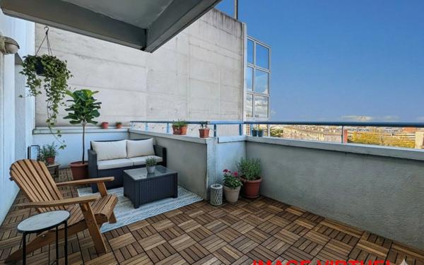 Appartement à vendre    2 pièces • 54 m2 Toulouse