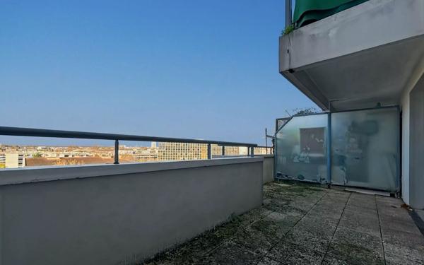 Appartement à vendre    2 pièces • 54 m2 Toulouse