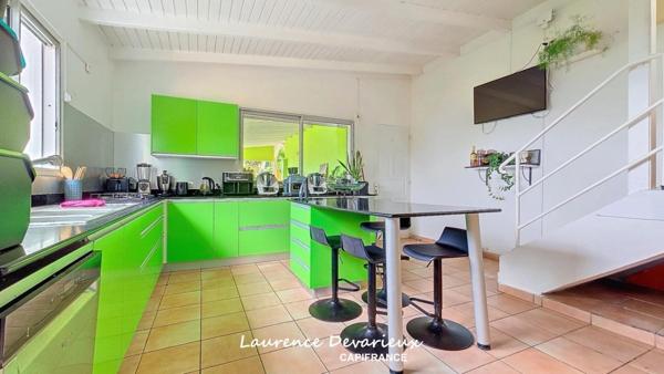 Maison à vendre 5 pièces VUE MER Saint Claude (971)