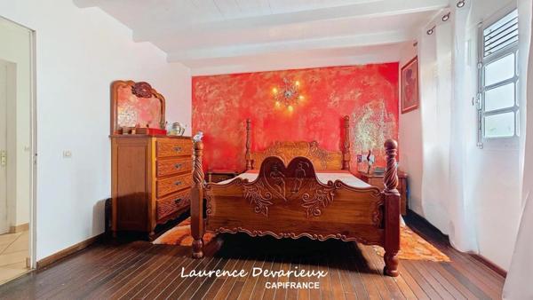 Maison à vendre 5 pièces VUE MER Saint Claude (971)