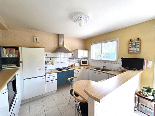 RARE PAVILLON AVEC VIE DE PLAIN PIED