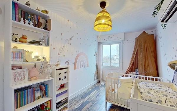 Appartement à vendre    4 pièces • 78,64 m2 Bègles