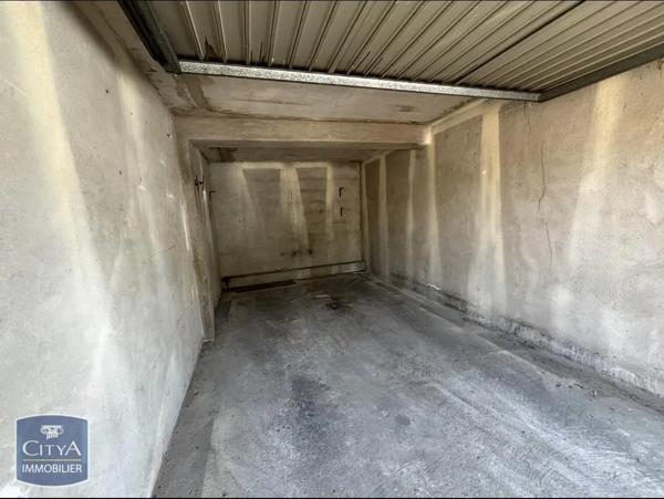 Parking à louer Marignane (13700)