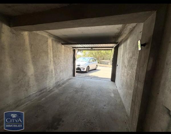 Parking à louer Marignane (13700)