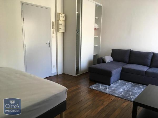 Appartement à louer 1 pièce 34m² Poitiers (86000)