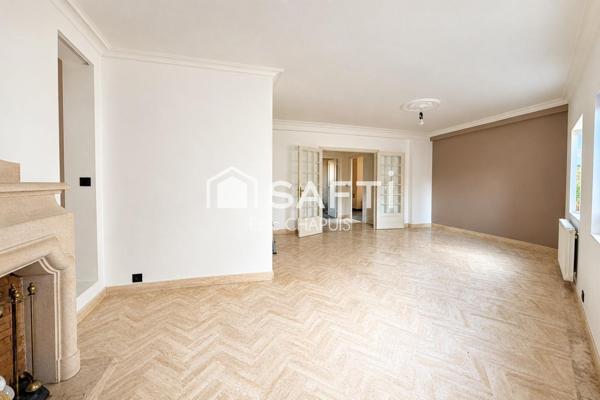 Rennes – Centre historique | Appartement 2 pièces de 60 m² | Entièrement rénové | Ascenseur | Cave