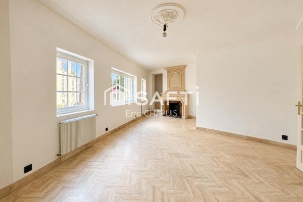 Rennes – Centre historique | Appartement 2 pièces de 60 m² | Entièrement rénové | Ascenseur | Cave