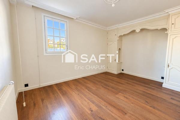 Rennes – Centre historique | Appartement 2 pièces de 60 m² | Entièrement rénové | Ascenseur | Cave