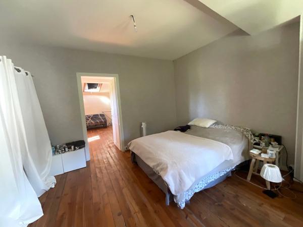 Propriete à vendre 13 pièces AIGUEFONDE (81)