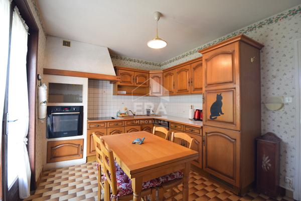 Maison à vendre à Chazay d'Azergues - 4 chambres, piscine et jardin