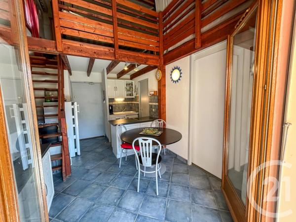 Appartement T2 à vendre  2 pièces - 41,49 m2 CAVALAIRE SUR MER - 83