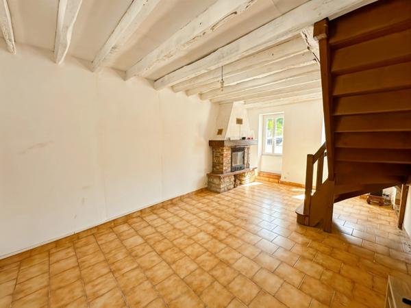 Maison à vendre 4 pièces SOUPPES SUR LOING (77) Fermette 4 P de 82 m2 sur terrain de 390 m2