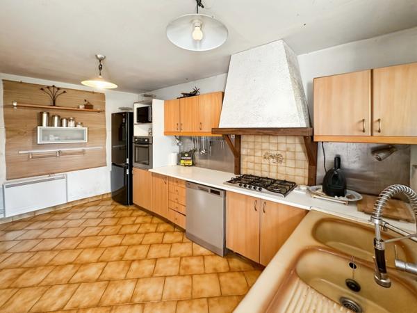 Maison à vendre 4 pièces SOUPPES SUR LOING (77) Fermette 4 P de 82 m2 sur terrain de 390 m2