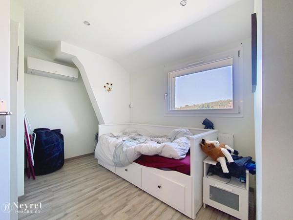 Maison de 125m² sur sous sol complet- VILLEREST