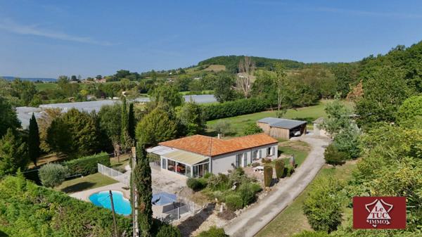 Maison de plain pied, piscine chauffée avec installations équestres Saint-Sylvestre-sur-Lot (47140)