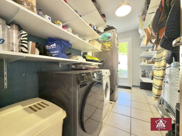 Maison de plain pied, piscine chauffée avec installations équestres Saint-Sylvestre-sur-Lot (47140)