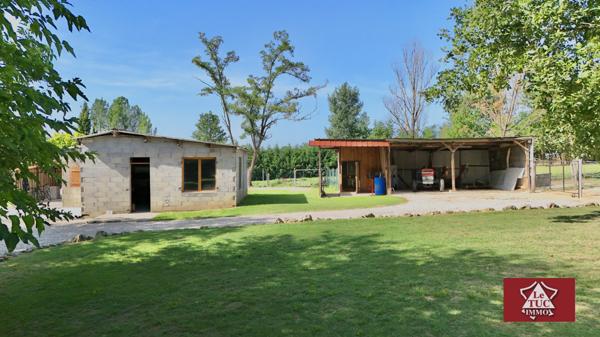 Maison de plain pied, piscine chauffée avec installations équestres Saint-Sylvestre-sur-Lot (47140)