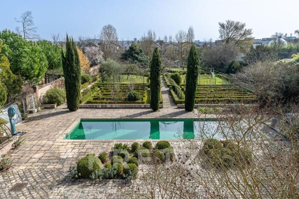 Domaine historique d’exception aux portes de Paris