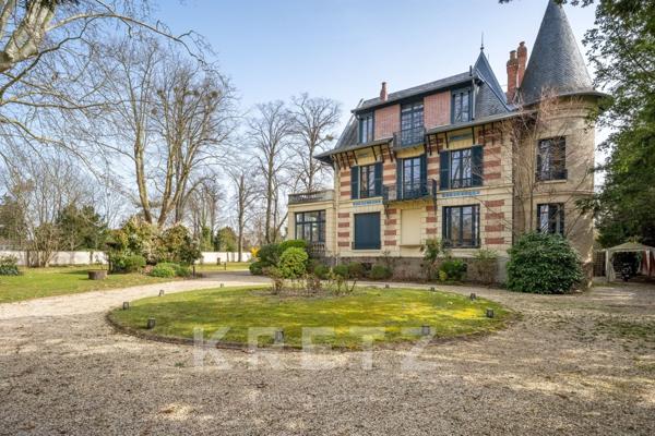 Domaine historique d’exception aux portes de Paris