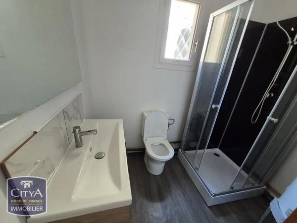 Appartement à louer 2 pièces 38.4m² Boulogne-sur-Mer (62200)