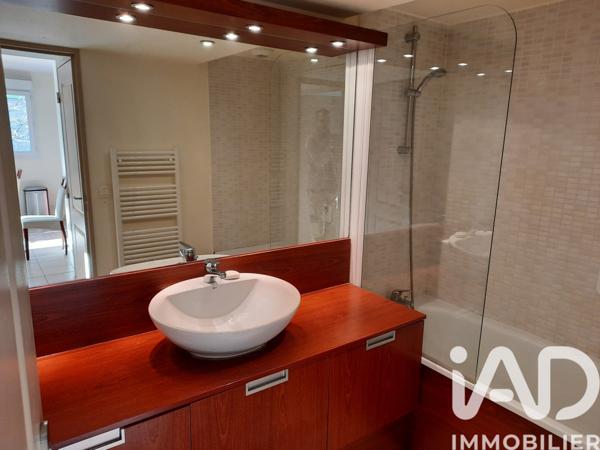 Location appartement 3 pièces 54,56 m² Mandelieu-la-Napoule