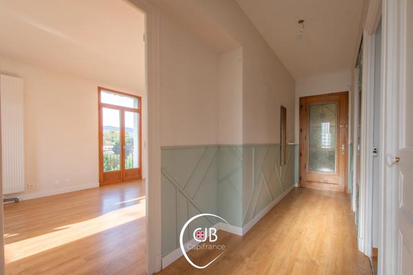 Barberaz – Appartement 3 pièces avec jardin, 2 balcons et garage