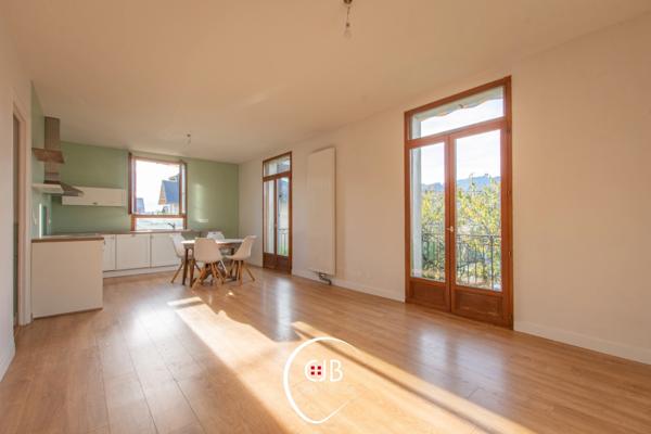 Barberaz – Appartement 3 pièces avec jardin, 2 balcons et garage