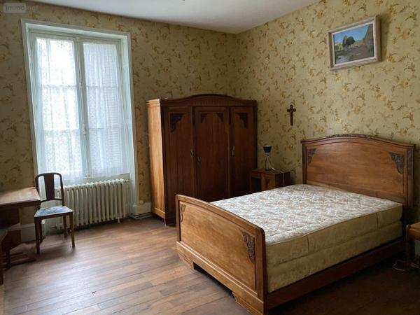 Maison à vendre à Mézières-en-Brenne dans l'Indre (36290), ref : 1050568