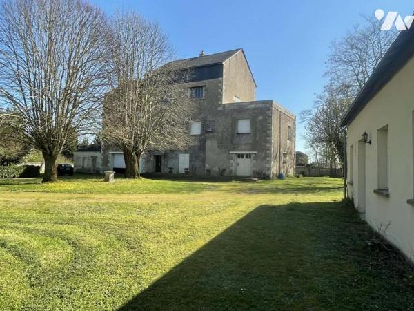 Ensemble immobilier de deux maisons à Saint-Hilaire-Saint-Florent