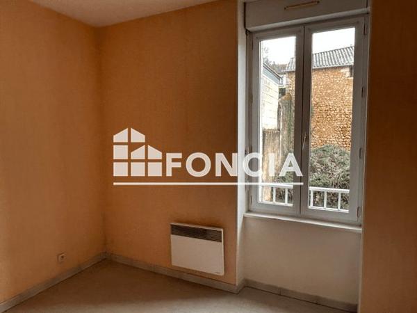Location Appartement 2 pièces 32.77 m² - 76-78 RUE DE MONTBERNAGE Poitiers 86000